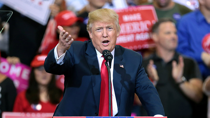 Fake News Awards : Donald Trump remet ses « Bobards d’Or ». <span class="caps">CNN</span> écrase la concurrence